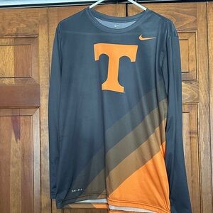 Nike Men's Black and Orange Long Sleeve Tee